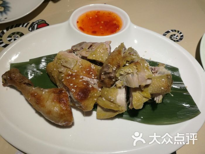 网曝金秀贤与2NE1 朴山多拉约会 共在餐厅用餐:ky开元集团官网入口(图2) KY开元集团官网